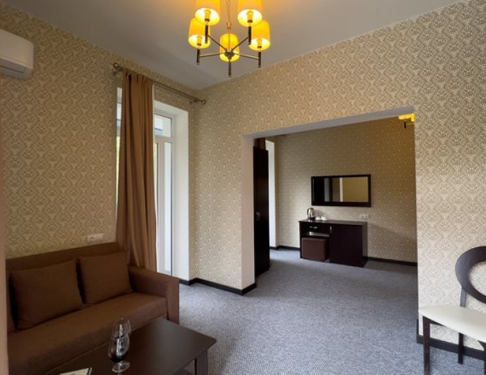 ЛЮКС 2-МЕСТНЫЙ 2-КОМНАТНЫЙ - Отель «Жоэквара»