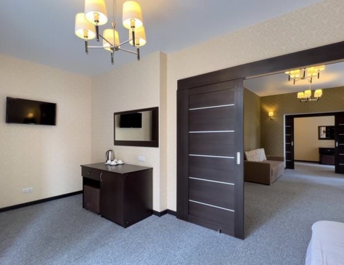 СЕМЕЙНЫЙ 4-МЕСТНЫЙ 3-КОМНАТНЫЙ - Отель «Жоэквара»