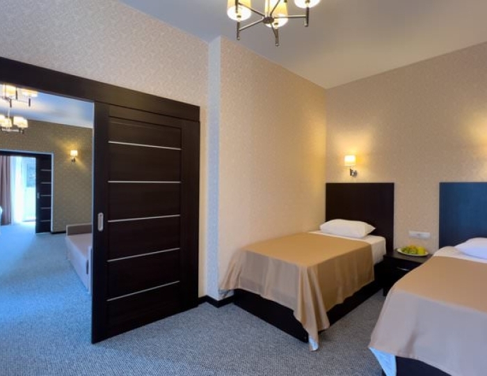 СЕМЕЙНЫЙ 4-МЕСТНЫЙ 3-КОМНАТНЫЙ - Отель «Жоэквара»