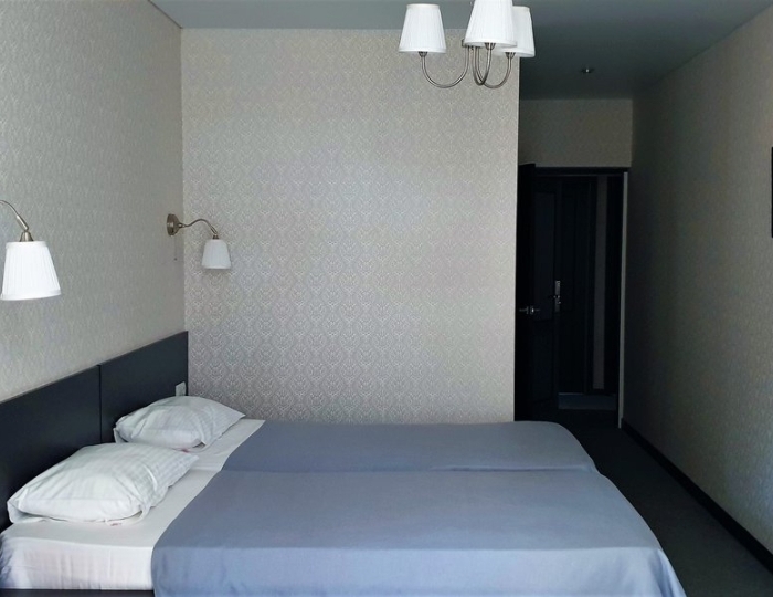 СТАНДАРТНЫЙ 2-МЕСТНЫЙ 1-КОМНАТНЫЙ (С БАЛКОНОМ) - Отель «Жоэквара»