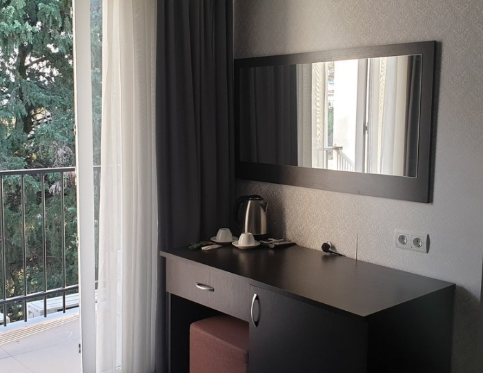 СТАНДАРТНЫЙ 2-МЕСТНЫЙ 1-КОМНАТНЫЙ (С БАЛКОНОМ) - Отель «Жоэквара»